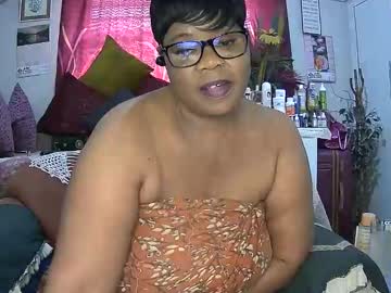 Itumeleng74 May 18, 2025 Chaturbate stream image