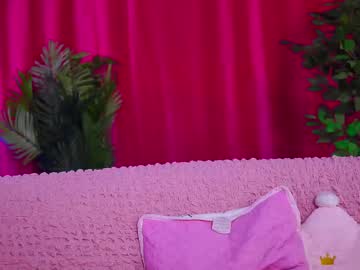 Kyra_Tease May 18, 2025 Chaturbate stream image
