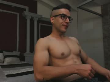 Luca_Morettii May 18, 2025 Chaturbate stream image
