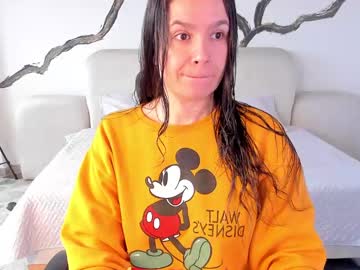 Bridgetrodriguez May 18, 2025 Chaturbate stream image