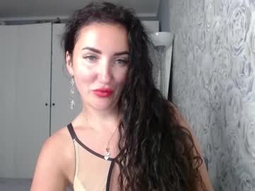 Mmonnikaa stream photo from May 18, 2025