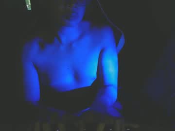 Xanxan0309 May 18, 2025 Chaturbate stream image