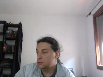 Bicuriousguy1993 May 18, 2025 Chaturbate stream image