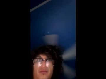 Mochaandcreme May 18, 2025 Chaturbate stream image