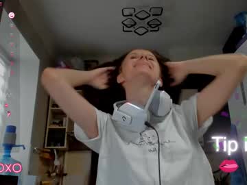 _Nika_Kik May 18, 2025 Chaturbate stream image