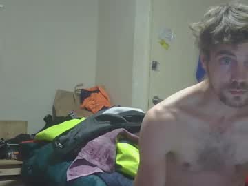 Steveaussie stream photo from May 18, 2025
