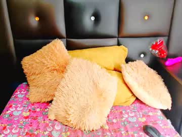 Indiansutraxxx May 18, 2025 Chaturbate stream image