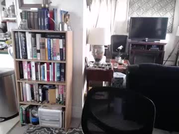 Jonroy1114 May 18, 2025 Chaturbate stream image