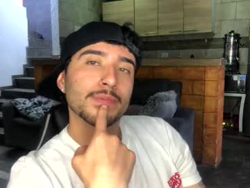 Noa_Bonucci May 18, 2025 Chaturbate stream image
