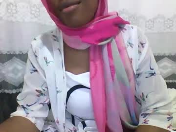 Queen_Grashia May 18, 2025 Chaturbate stream image