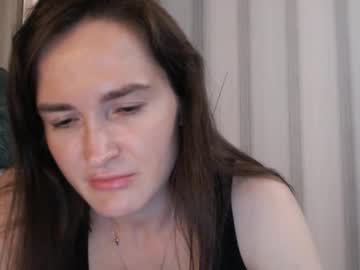Pineapple__Mood May 18, 2025 Chaturbate stream image