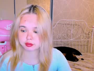 Miss__Selena May 18, 2025 Chaturbate stream image