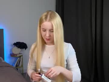 Adele_Armas May 18, 2025 Chaturbate stream image