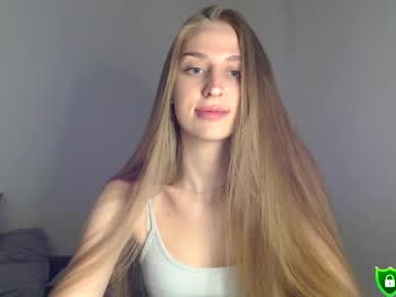 Femkedejager May 18, 2025 Chaturbate stream image