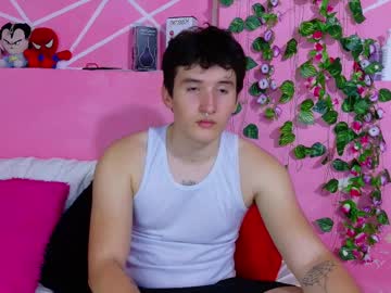 Peter__Foxxx May 18, 2025 Chaturbate stream image