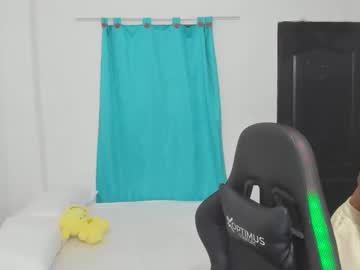 Corzoethan May 18, 2025 Chaturbate stream image