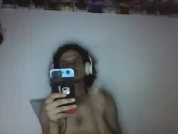 Raku2386 May 19, 2025 Chaturbate stream image