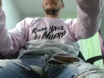 Xavicock24 May 19, 2025 Chaturbate stream image