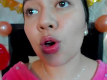 Ela_Hilton3 May 19, 2025 Chaturbate stream image