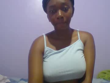 Prettykendy003 May 19, 2025 Chaturbate stream image