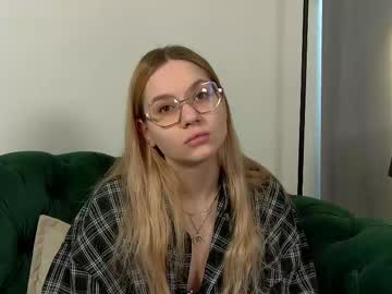 Adelenberry May 19, 2025 Chaturbate stream image