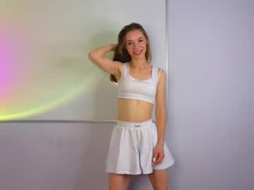 Carolstricklad May 19, 2025 Chaturbate stream image