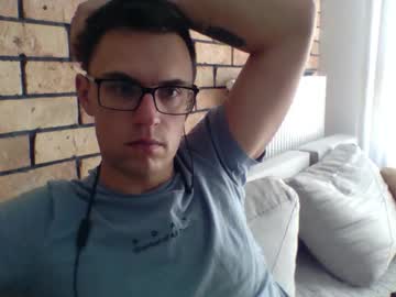 Czemuja1995 May 19, 2025 Chaturbate stream image