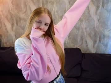 Marianbrenton May 19, 2025 Chaturbate stream image