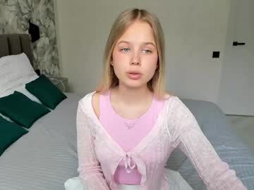 Tenderness_18 May 19, 2025 Chaturbate stream image