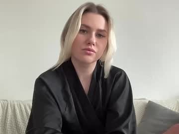 Elaraluxxxe May 19, 2025 Chaturbate stream image