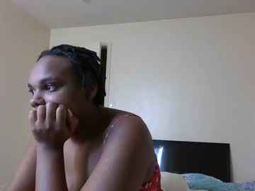 Foxygoddess18 May 19, 2025 Chaturbate stream image