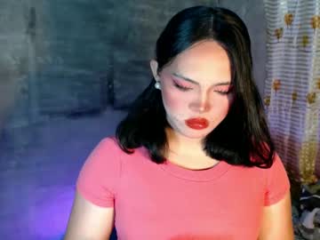 Mira_Luna222 May 19, 2025 Chaturbate stream image