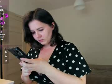 Mira_Is_Here May 19, 2025 Chaturbate stream image