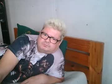 Artuditu55 May 19, 2025 Chaturbate stream image