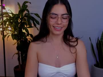 Catalella_01 May 19, 2025 Chaturbate stream image