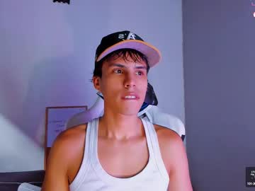 Jeyden_Camilo May 19, 2025 Chaturbate stream image