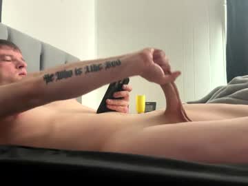 Sexycouple42077 May 19, 2025 Chaturbate stream image