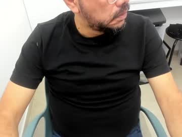 Sugarhairybear May 19, 2025 Chaturbate stream image