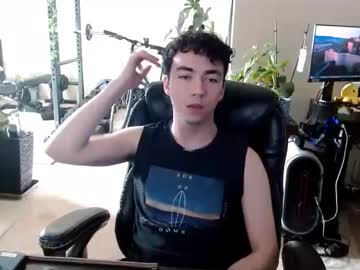 Chrismiller23 May 19, 2025 Chaturbate stream image