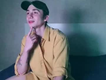 Starrray May 19, 2025 Chaturbate stream image