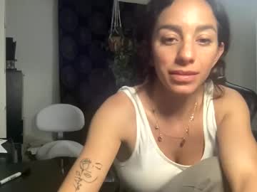 Annie_Xxx111 stream photo from May 20, 2025
