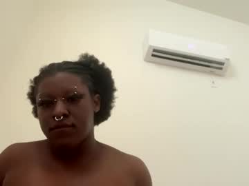 Novasparkles May 20, 2025 Chaturbate stream image