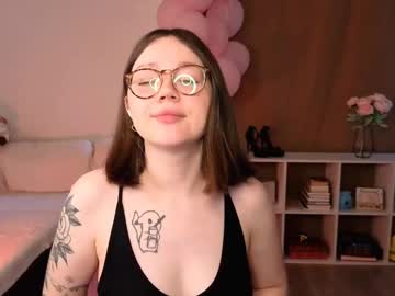 Milly_Saint May 20, 2025 Chaturbate stream image