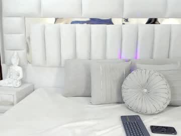 Miley_Rose1 May 20, 2025 Chaturbate stream image