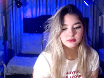 Katie_Collins_ May 20, 2025 Chaturbate stream image