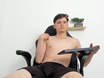 Maxx_Rogers May 20, 2025 Chaturbate stream image