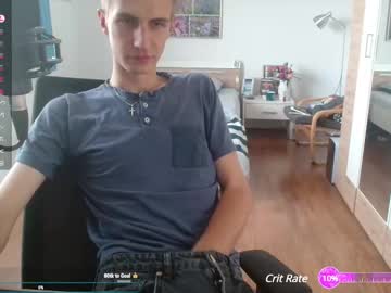 Overkneebabe May 20, 2025 Chaturbate stream image