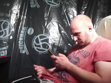 Hornycock_1993 stream photo from May 20, 2025