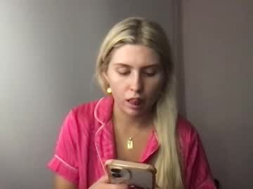 Miariver May 20, 2025 Chaturbate stream image