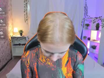 Solarsoul909 May 20, 2025 Chaturbate stream image